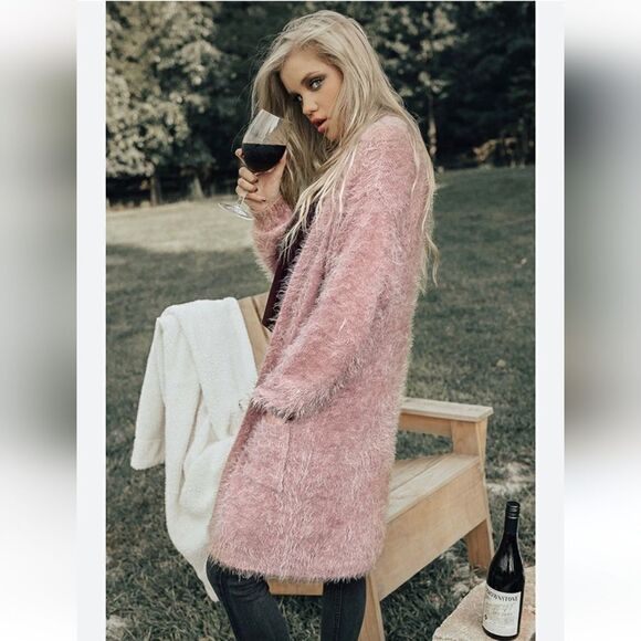 BB Dakota  - Picture 9 of 13